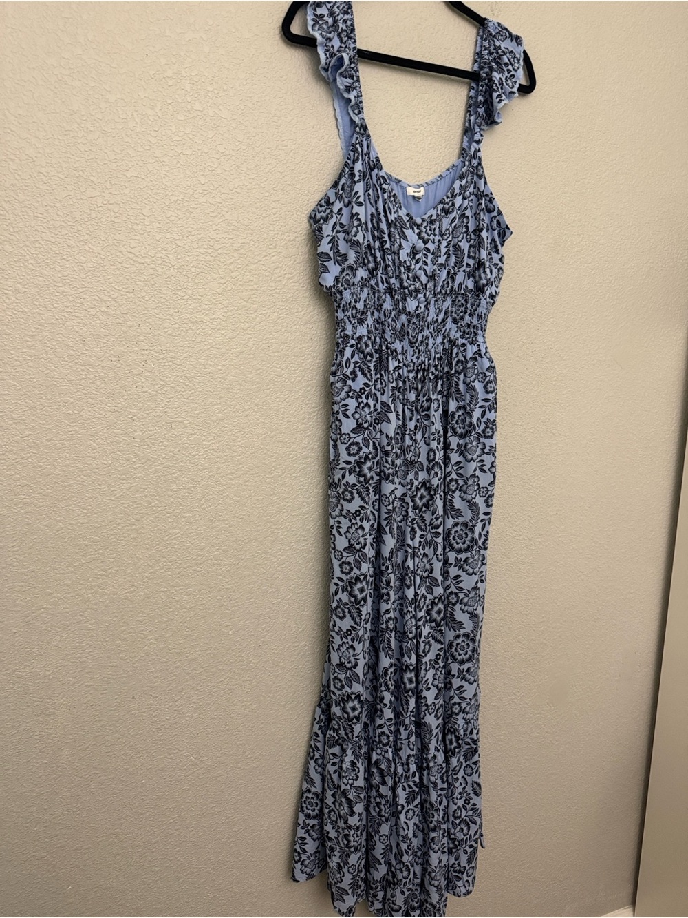 Aerie Blue Floral Smocked Wide Leg Jumpsuit Flowy Boho Pockets Size XL - Picture 6 of 15
